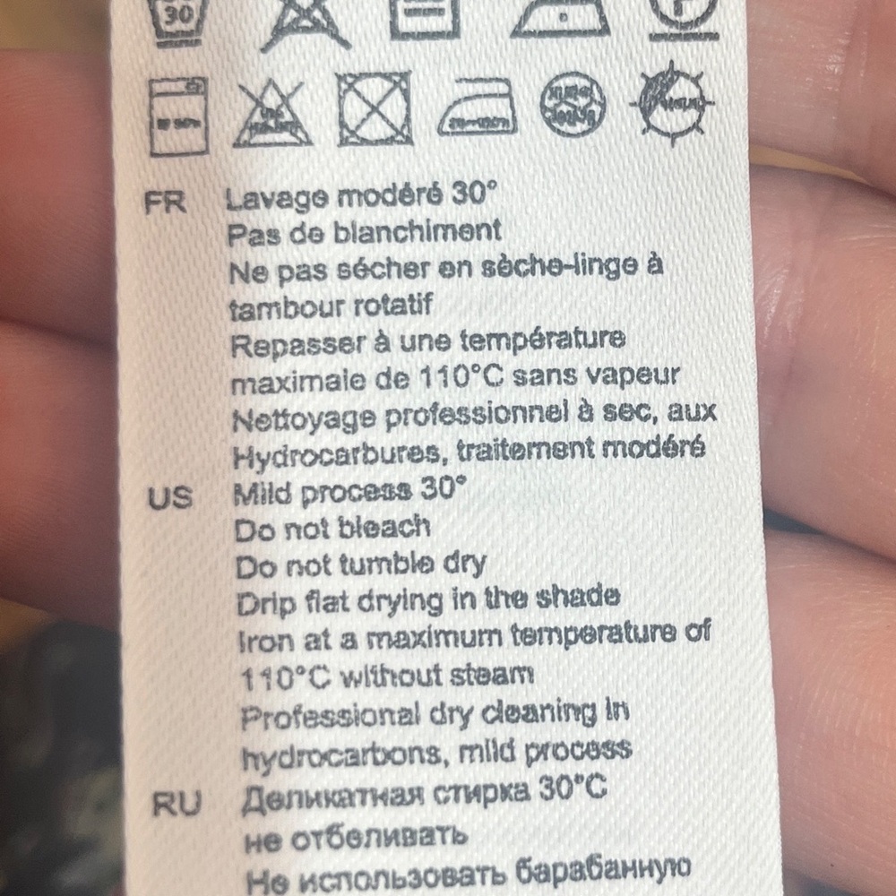 Sandro NWT Paola Dress, Black with Floral Pattern and Ruching Size 10 - Picture 14 of 16